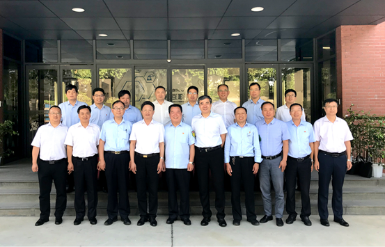 中国一沉党委委员、副总经理隋炳利一行来访GA黄金甲