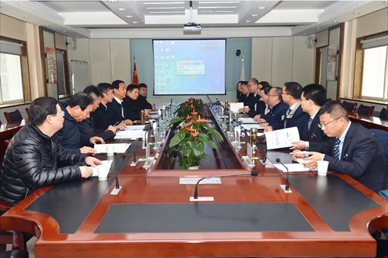 郑州市人大副主任、荥阳市委书记宋书杰一行光临GA黄金甲调查调研