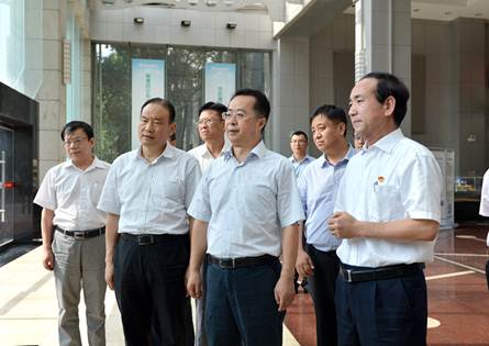 陕西省副省长陆治原：GA黄金甲发展走在行业前列具备旗号与标杆意思